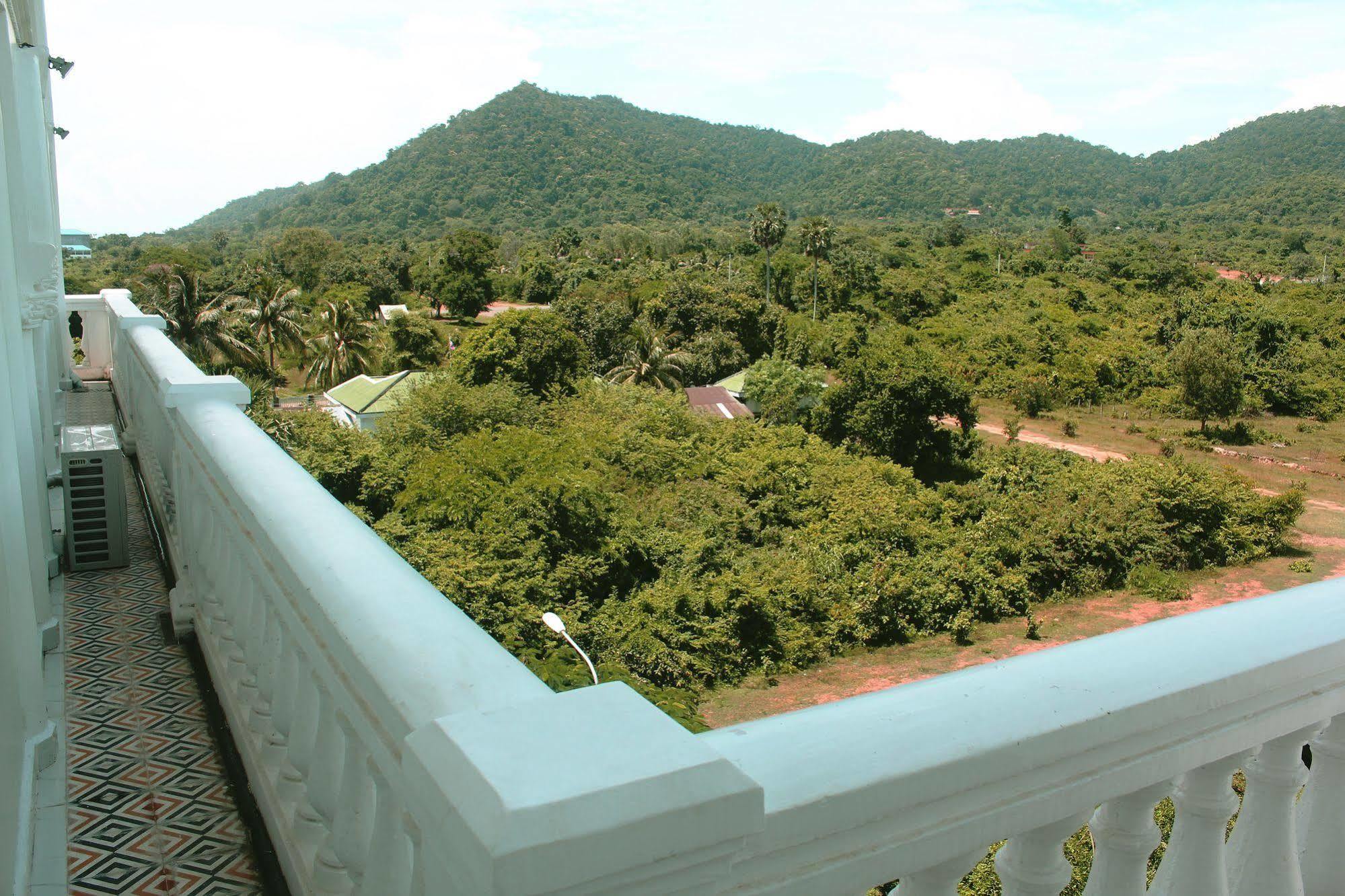 La Fortress Boutique Hotel Kep Buitenkant foto
